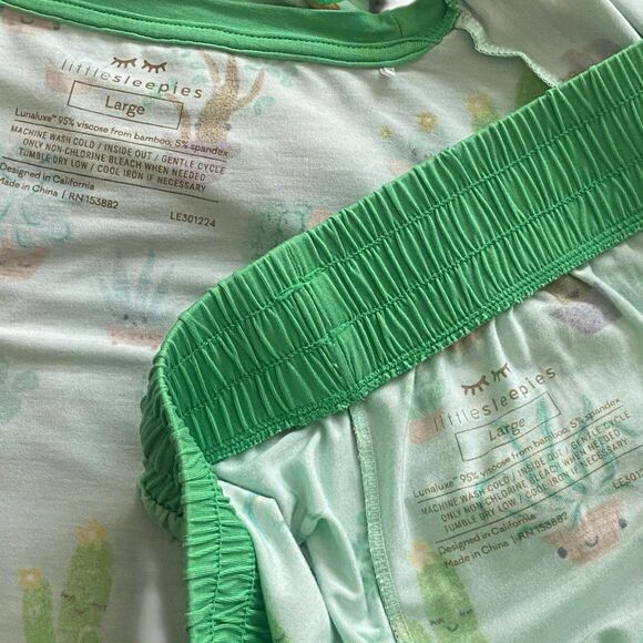 Little Sleepies Succulent Love Men Pajamas Set Size L Funny Print Short Sleeve - Picture 8 of 8